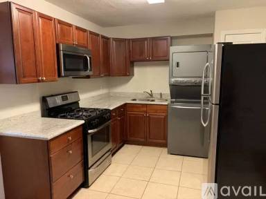 Main picture of 618 Leontine St