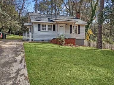 Main picture of 3975 Bernice Ave