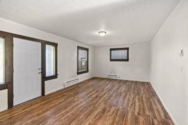 Main picture of 1113 Randall St