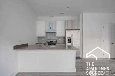 Main picture of 4453 N Hazel St