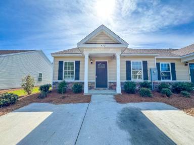 Main picture of 431 Andover Dr