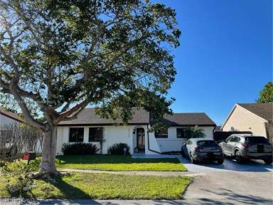 Main picture of 20118 SW 124th Ct