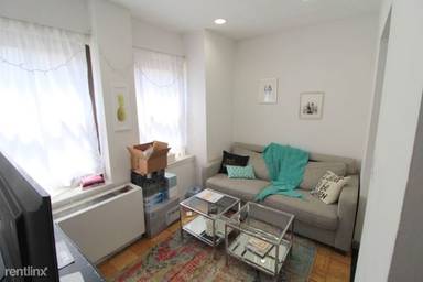 Main picture of 207 East 37th St