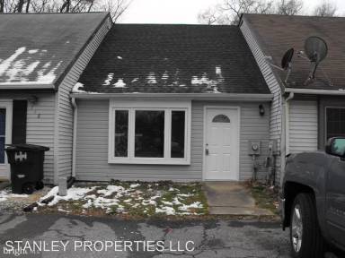 Main picture of 120 Spruance Rd