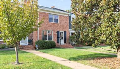 Main picture of 2180 Kingsbrook Dr