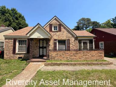 Main picture of 2308 Larose Ave
