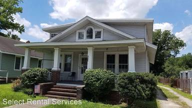 Main picture of 319 S Hughes Blvd