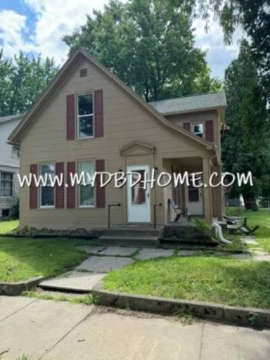 Main picture of 520 Riverside Ave