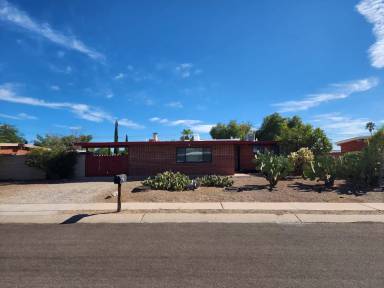 Main picture of 7302 E Calle Cuernavaca