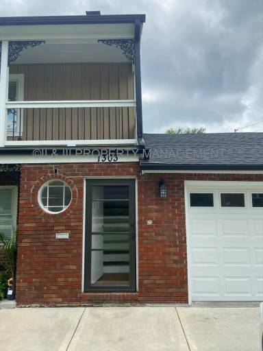 Main picture of 1303 Meadow Lake Pkwy