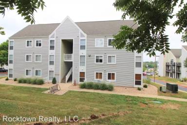 Main picture of Hunters Ridge Condominiums