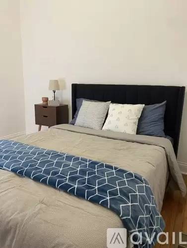 Main picture of 4604 S Wolcott Ave
