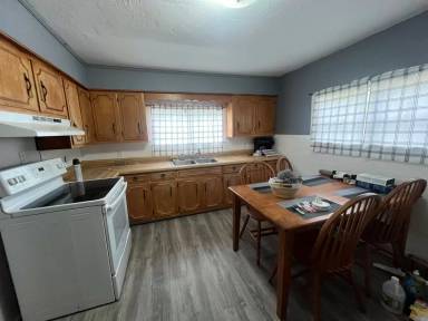 Main picture of 255 NE Peachtree St