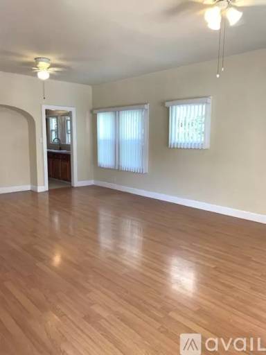 Main picture of 705 S Louise St