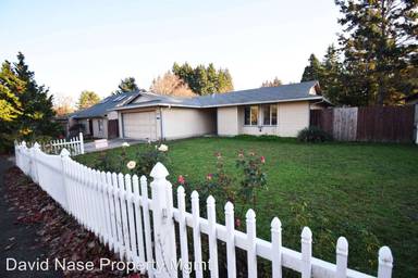 Main picture of 17712 SW Ivy Glenn Dr