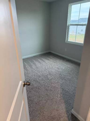 Main picture of 830 McArthur Dr
