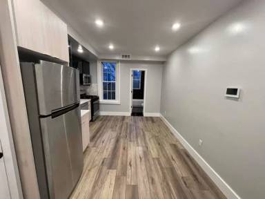 Main picture of 308 Clerk St