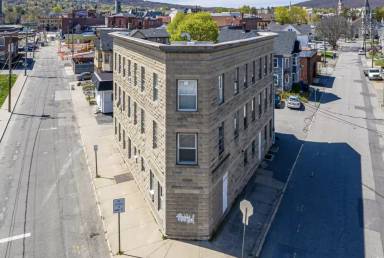 Main picture of 66-97 Franklin St