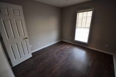 Main picture of 2312 Manchester Dr