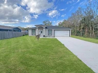 Main picture of 2810 E 21st St