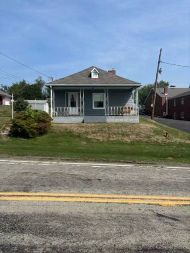 Main picture of 813 Eastman St