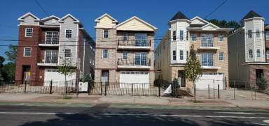 Main picture of 307 Irvine Turner Blvd