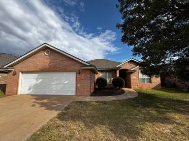 Main picture of 5806 90th St