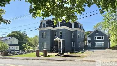 Main picture of 37 Cherry St