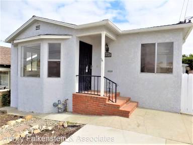 Main picture of 1235 W 21st St