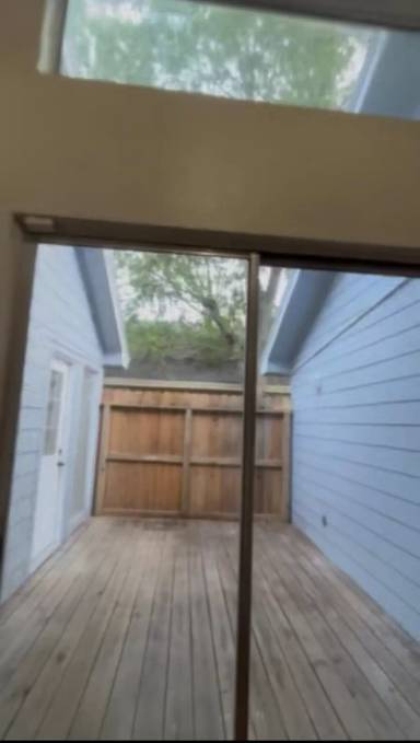 Main picture of 1710 Blindlake Dr