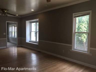 Main picture of 609 Washtenaw Rd