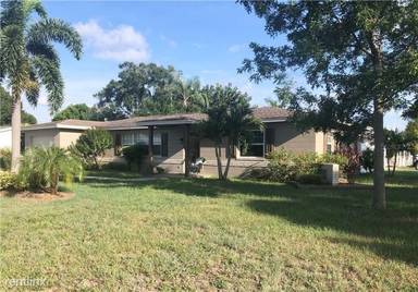 Main picture of 6168 44th Ave N
