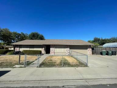 Main picture of 1217 Kara Ln