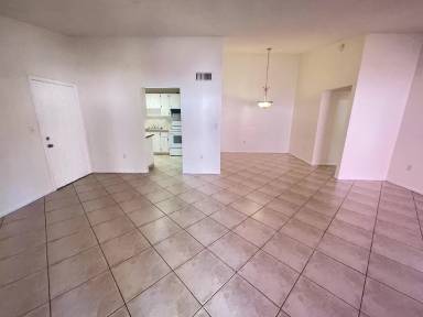 Main picture of 20760 NE 4th Ct