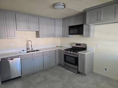 Main picture of 43358 27th St W