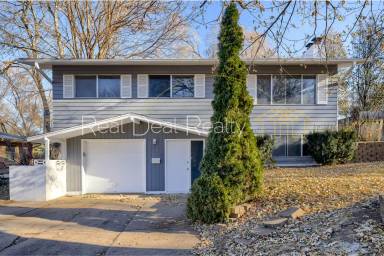 Main picture of 1221 Saint Andrews Rd