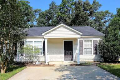 Main picture of 181 Ashewood Commons Dr