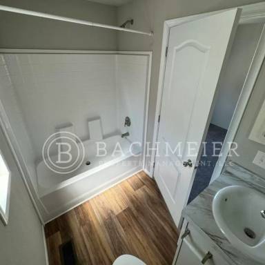 Main picture of 514-39 SW 15th St