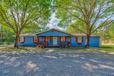 Main picture of 151 Green Rd