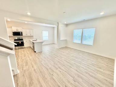 Main picture of 1400 Stork Dr