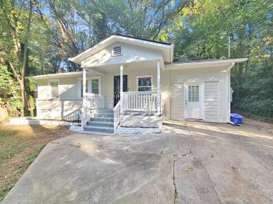 Main picture of 3066 Waters Rd SW
