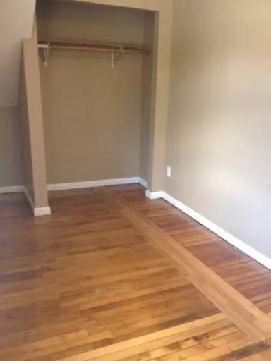 Main picture of 43 Elberon Pl