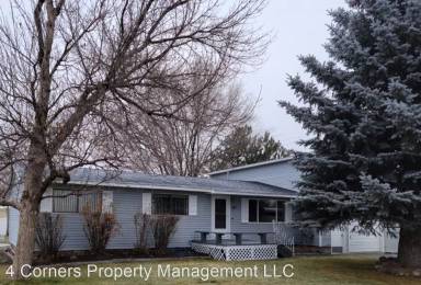 Main picture of 167 N 3rd W