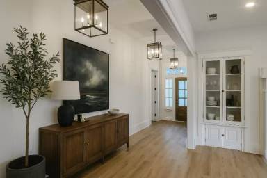 Main picture of 655 Brookline St SW