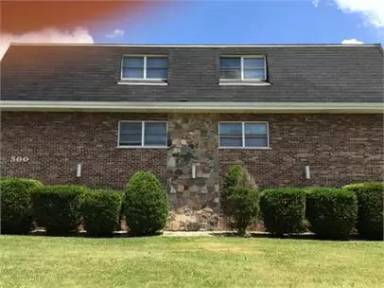 Main picture of 500 Kungs Way; Joliet, IL  60435 - 7B