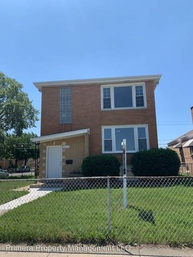 Main picture of 3633 W 71st St