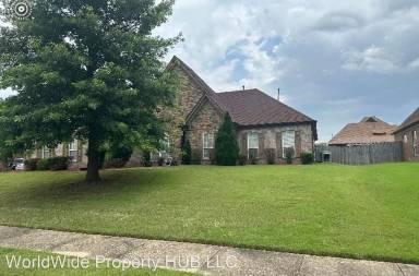 Main picture of 5128 Kings Oasis Way