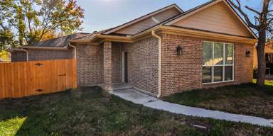 Main picture of 1816 Brothers Blvd