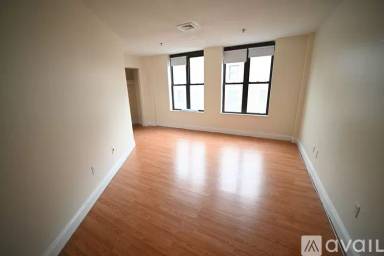 Main picture of 1124-26 Boylston St