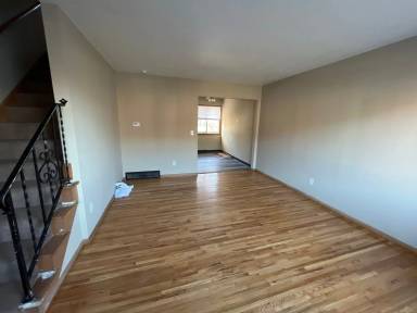 Main picture of 6221 Penn Ave S